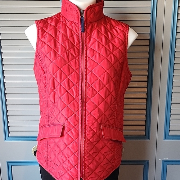 Van Heusen Red Quilted Vest - Picture 1 of 14